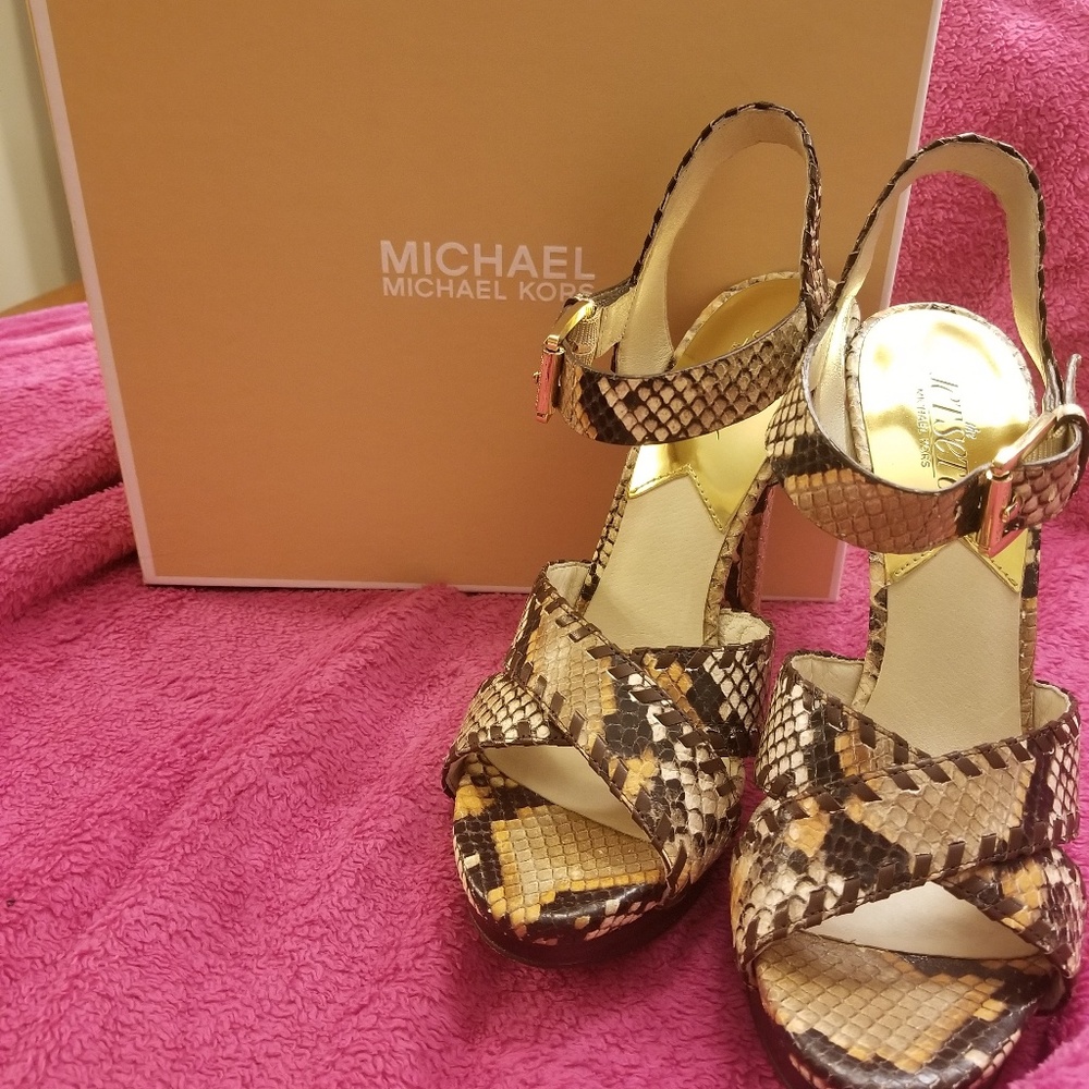Michael Kors authentic Odessa sandals